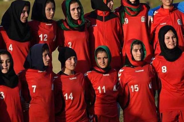 منتخب أفغانستان لكرة القدم النسائية
