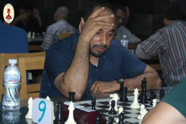 د . فيصل زقطة المشارك في بطولة سوسة المفتوحة للشطرنج