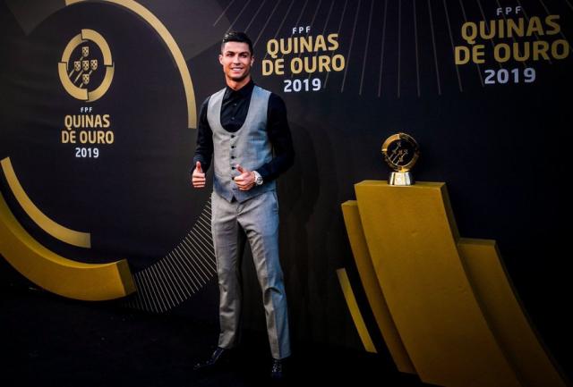  رونالدو أفضل لاعب في البرتغال لعام 2019
