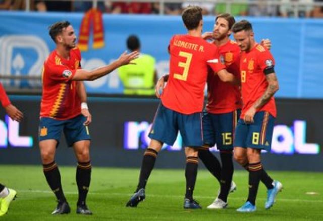 إسبانيا تحقق فوز صعب على رومانيا