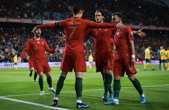  رونالدو يقود البرتغال للتأهل لليورو 2020
