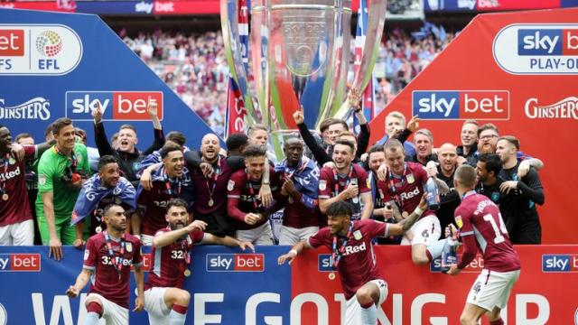 تعويض مالي ضخم لمقدمي البرامج حال إلغاء الدوري الإنجليزي