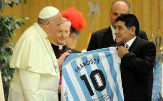 البابا فرنسيس : مارادونا كان بطلا عظيما