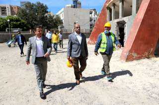 وزير الرياضة الليبي يتابع أعمال الصيانة والتطوير لمجمع رجب عكاشة التاريخي