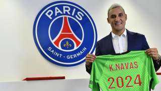 نافاس يمدد عقده مع باريس حتى عام 2024