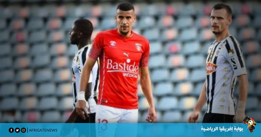 اللاعب كريم العريبي