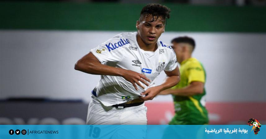 البرازيلي كايو جورج مهاجم فريق سانتوس في طريقه إلى يوفنتوس